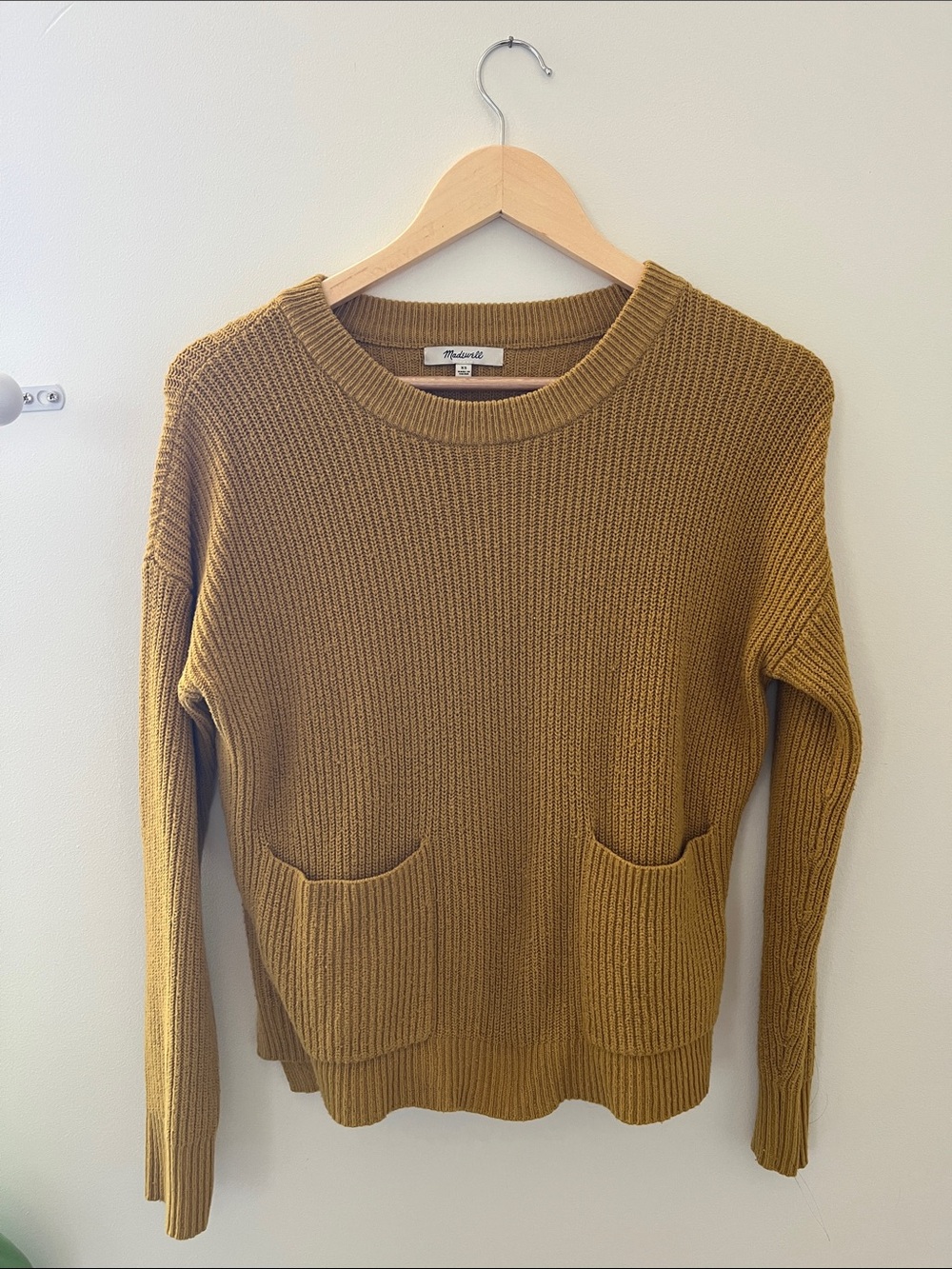 Madewell Ribbed Crewneck Sweater in Mustard